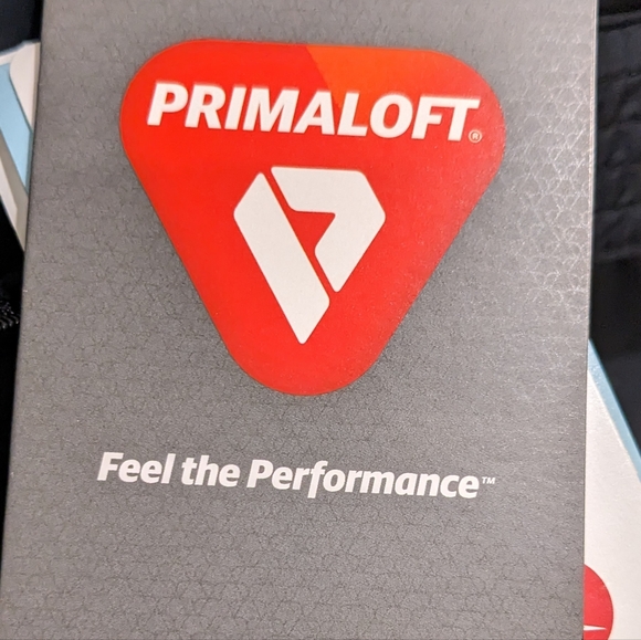 Windproof Variant Hybrid Jacket - Picture 9 of 12